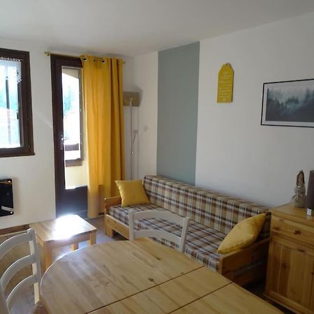 Appartement Au Coeur Du Village Avec Parking Prive Mijoux Exterior photo